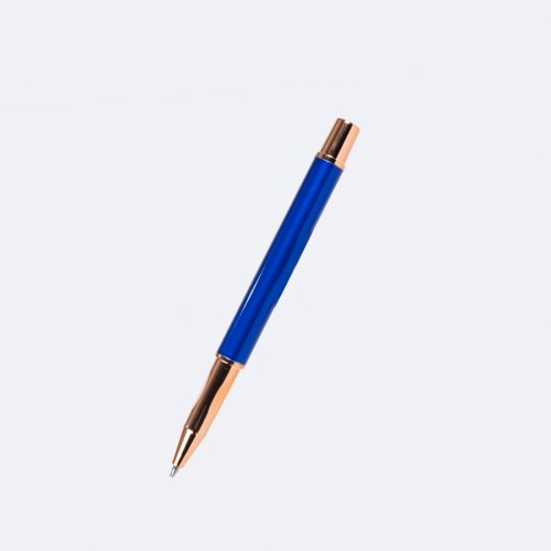 Roller pen con tapa 